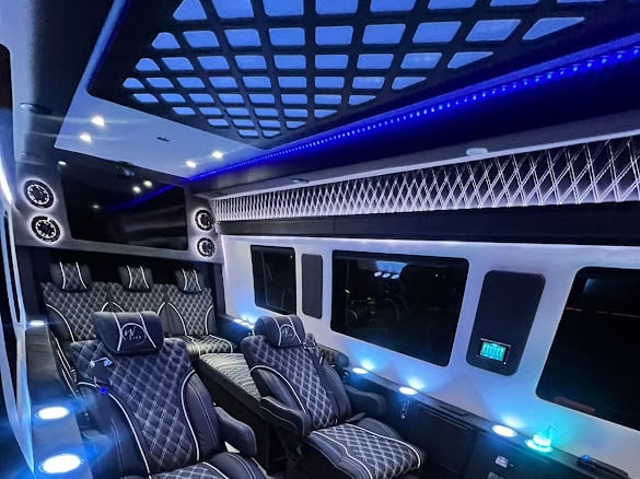 Mercedes Sprinter Hamptons VIP